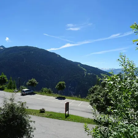Pour 4 Personnes A Vallandry, Au Centre Et Proche Des Pistes, Avec Vue Montagne - Fr-1-411-940 아파트