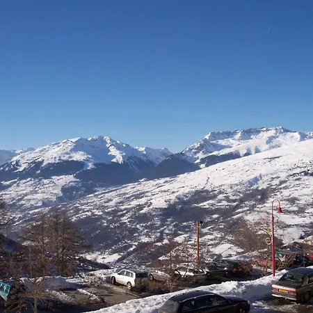 Pour 4 Personnes A Vallandry, Au Centre Et Proche Des Pistes, Avec Vue Montagne - Fr-1-411-940 * Landry